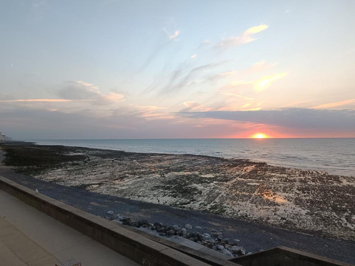 Superbe Vue Mer... Au Calme オー エクステリア 写真